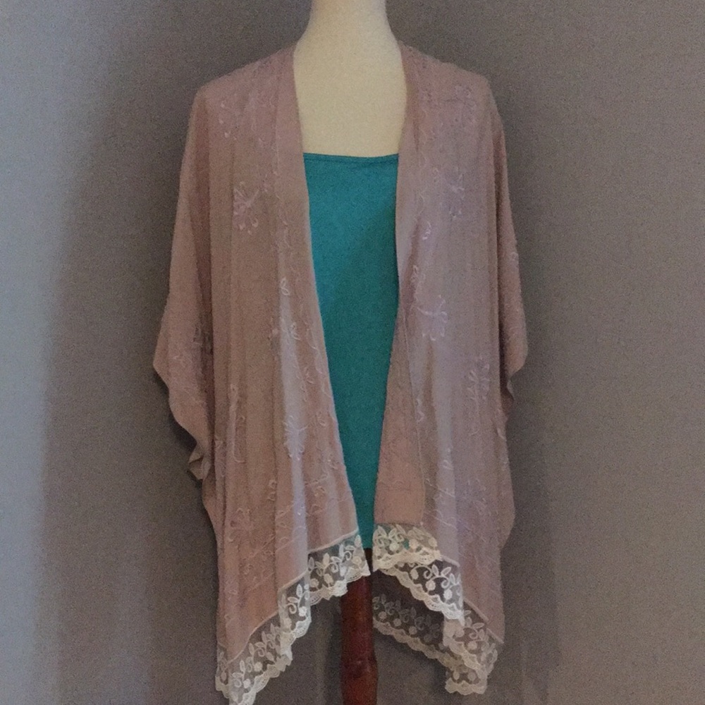 Beige kimono!